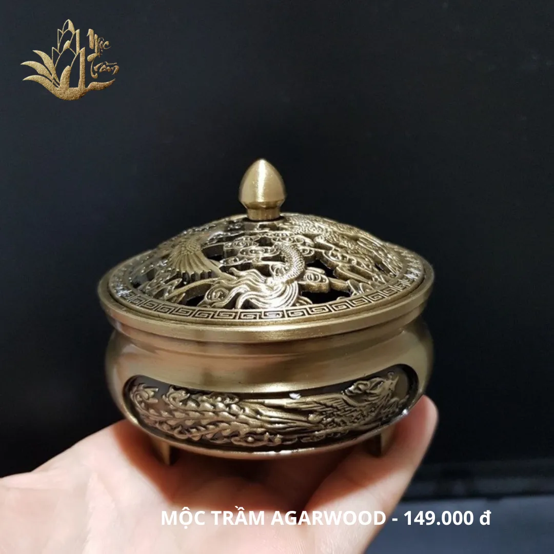 Mini Brass Alloy Incense Burner – 3-Leg Agarwood &amp; Oud Censer (7.8 × 7 cm)